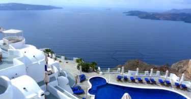 Kaldera dilihat dari Volcano View Hotel (Foto: Manos Angelakis)