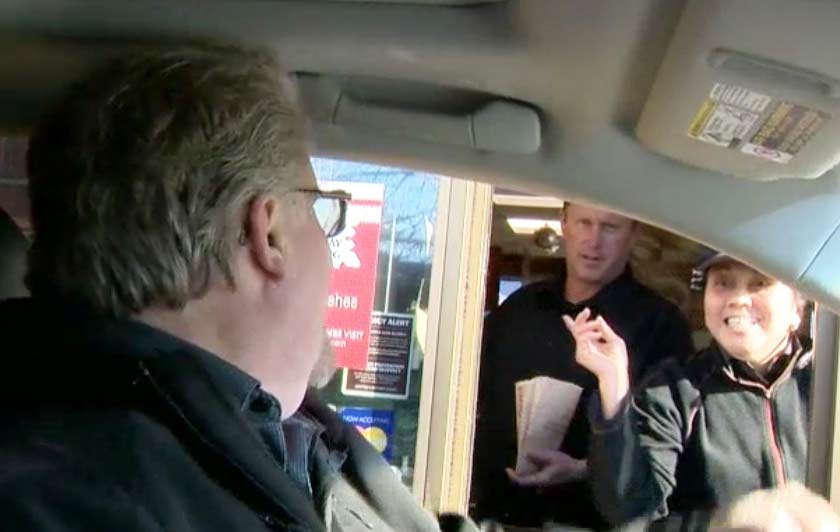 secangkir kopi hangat