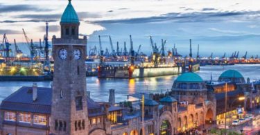 Landungsbruecken, Hamburg