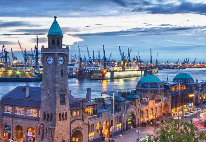 Landungsbruecken, Hamburg