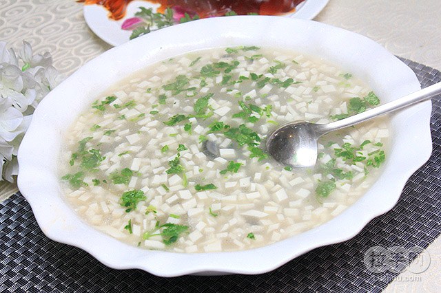 Sup Giok Mutiara Putih