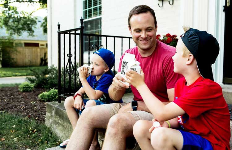 "Parenting" merupakan proses pembelajaran bagi orang tua dan pendewasaan anak (Image : Unsplash)