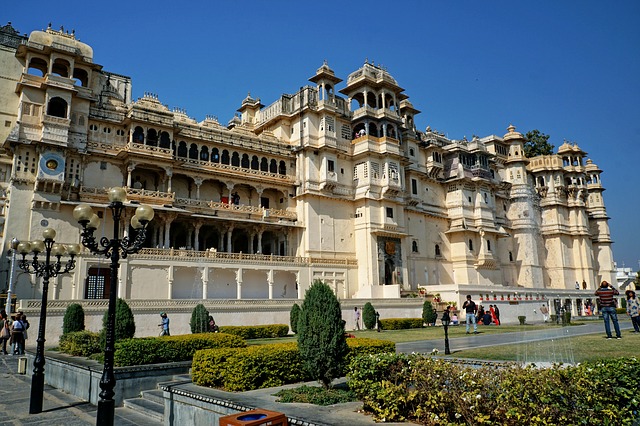 City Palace, Udaipur (Image: Volker Glaetsch/Pixabay)