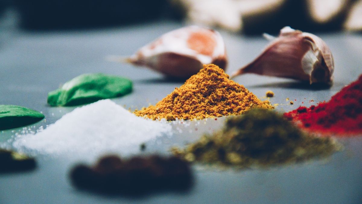 Perawatan Pengobatan Tradisional Tiongkok Pada Virus PKT (COVID-19)