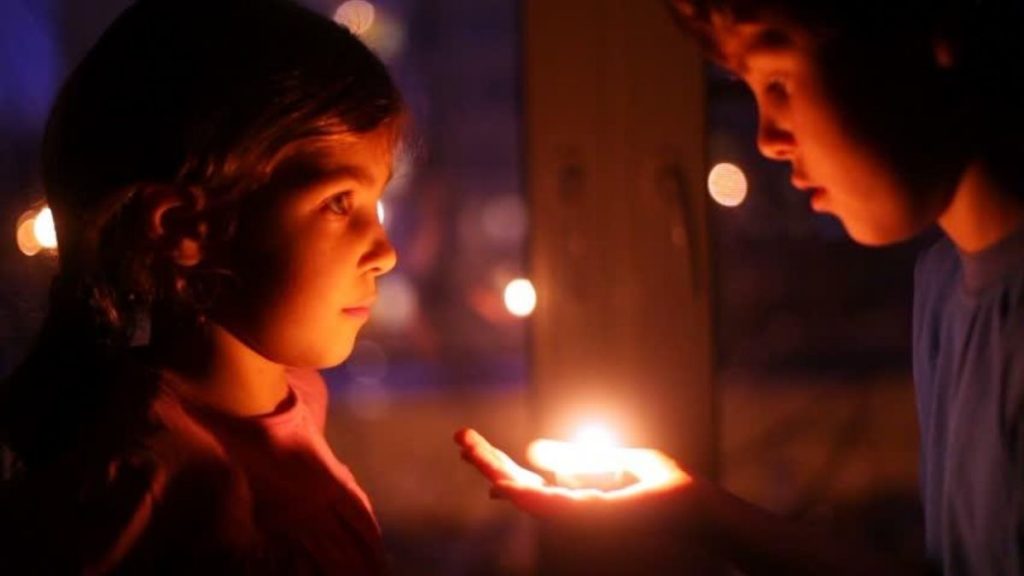 Cahaya lilin