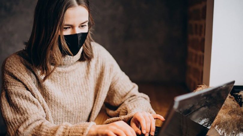 bermasker (©freepik)