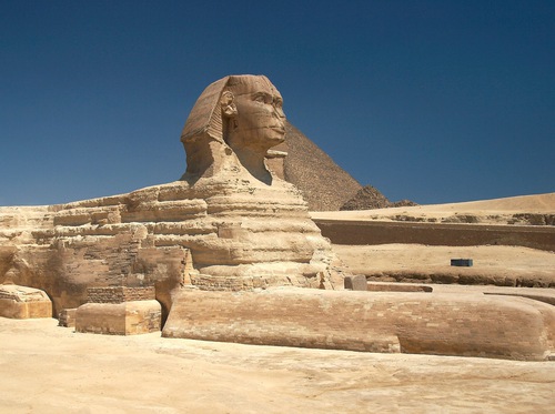 Sphinx di Dataran Tinggi Giza di Kairo, Mesir