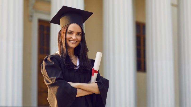 Wisuda @Canva Pro