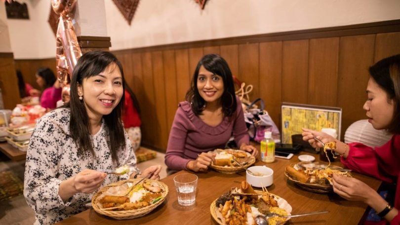 Makan bersama