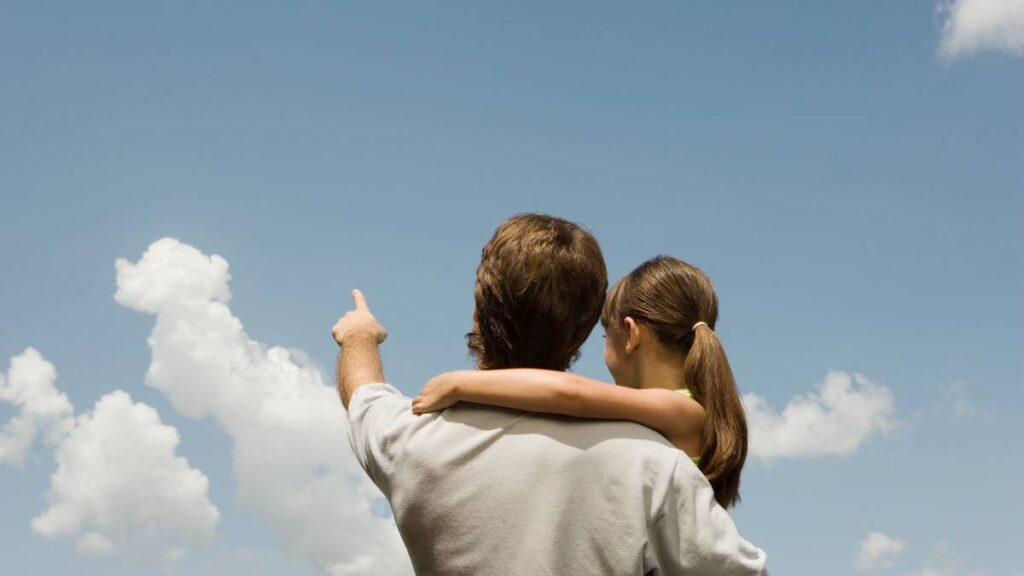 Ayah dan anak @Canva Pro