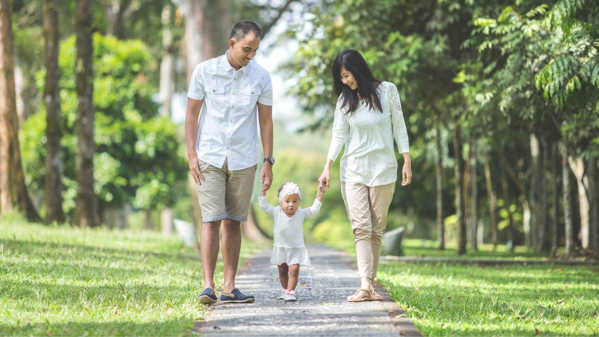 Memberikan Anak Teladan yang Baik Lebih Berharga Dibanding Materi dan Harta