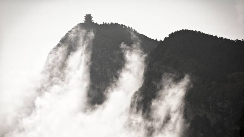 Gunung Emei