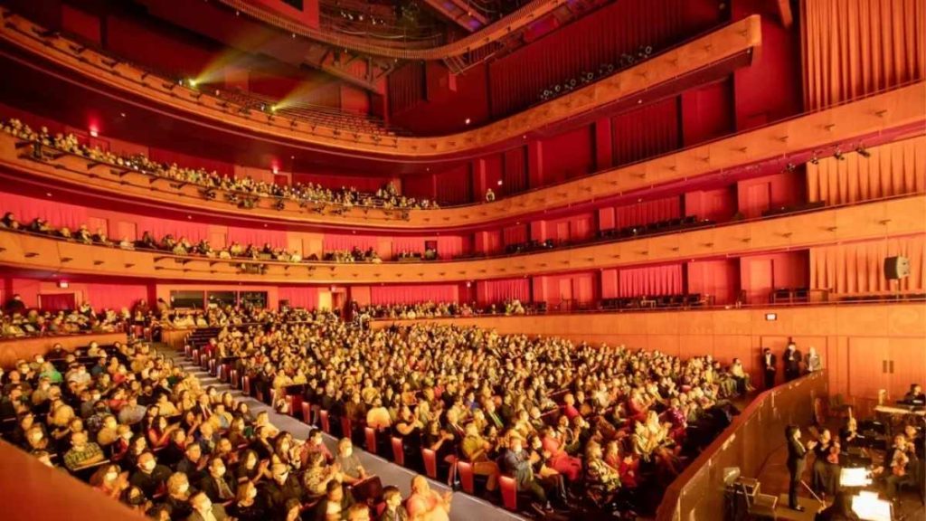 Pertunjukan Shen Yun Performing Arts