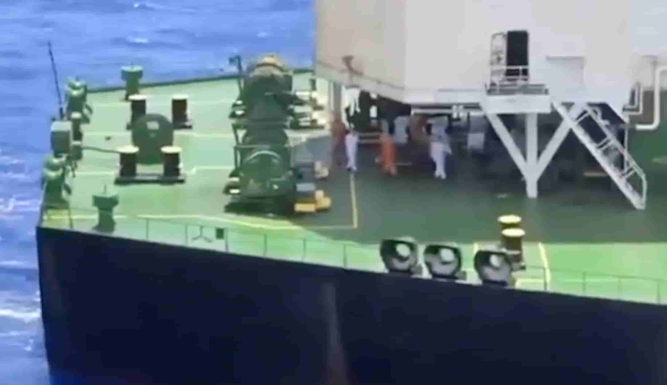 Militer A.S. Sita Kapal Minyak Ketiga di Samudera Hindia