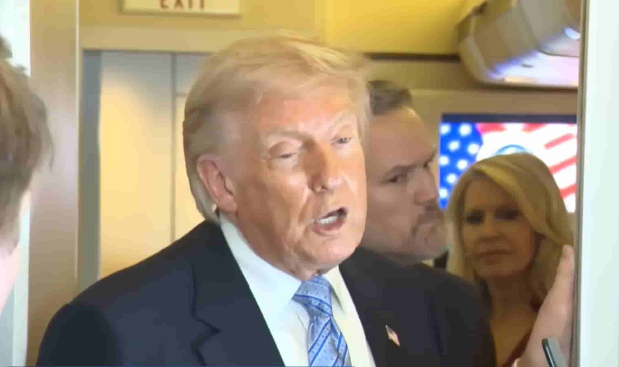 Trump: “Saya Akan Bicara dengan Pemimpin Taiwan”